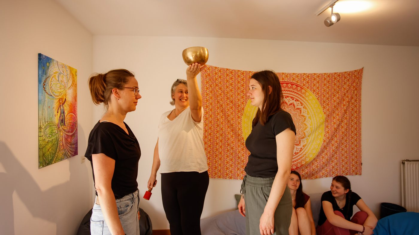 Klangschale im Rebirthing